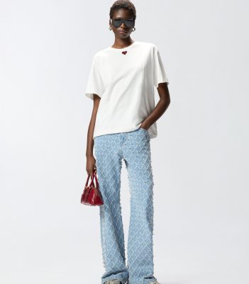 T-shirt με κεντημένη καρδιά - Λευκό