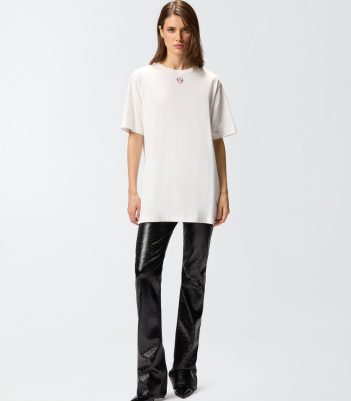 Μακρύ oversize t-shirt με στάμπα και κέντημα - Λευκό