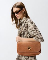 Τσάντα χιαστί μετρίου μεγέθους Love Bag Click Soft Horizontal Handle από σουέτ - Καφέ