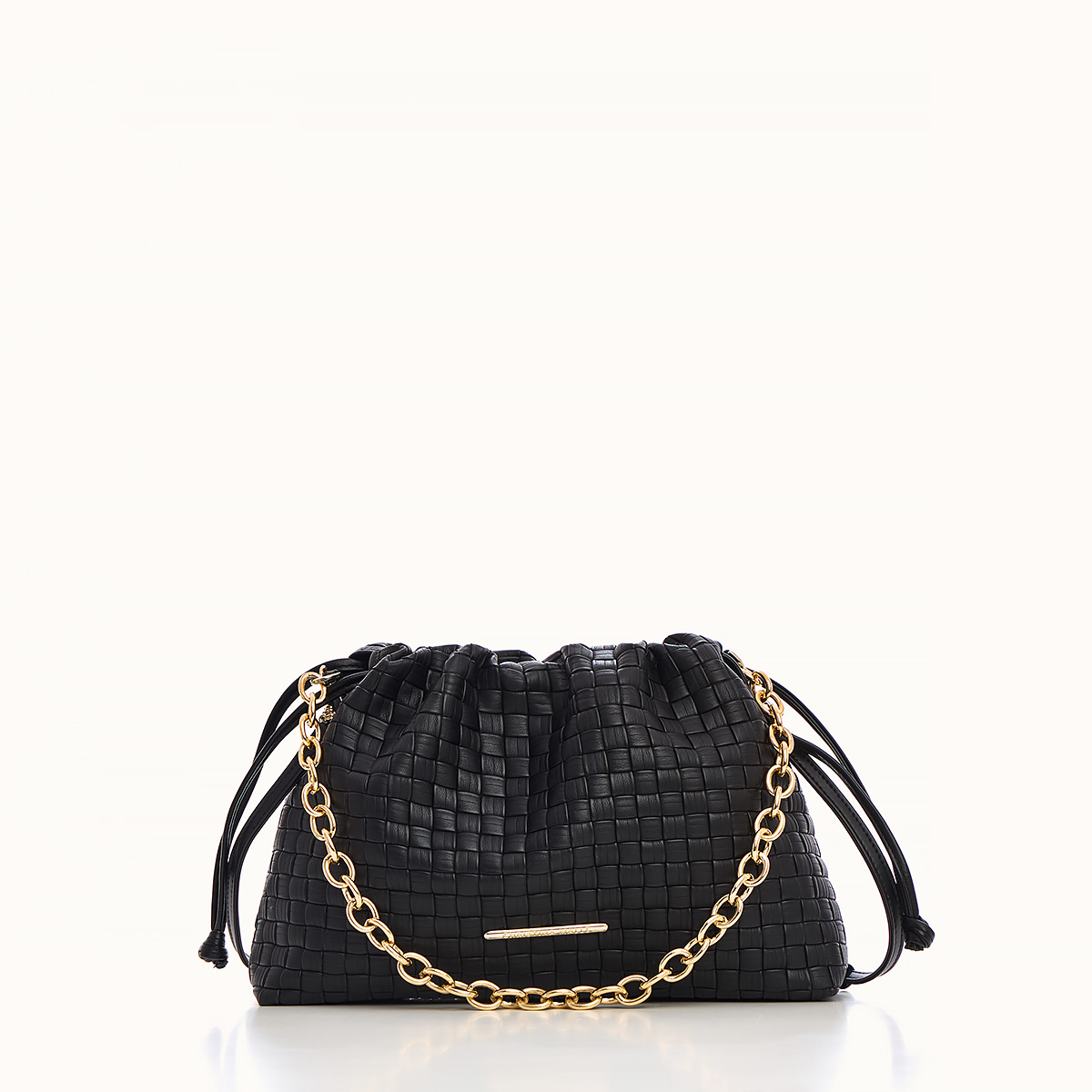 Cecilia - Black Chess